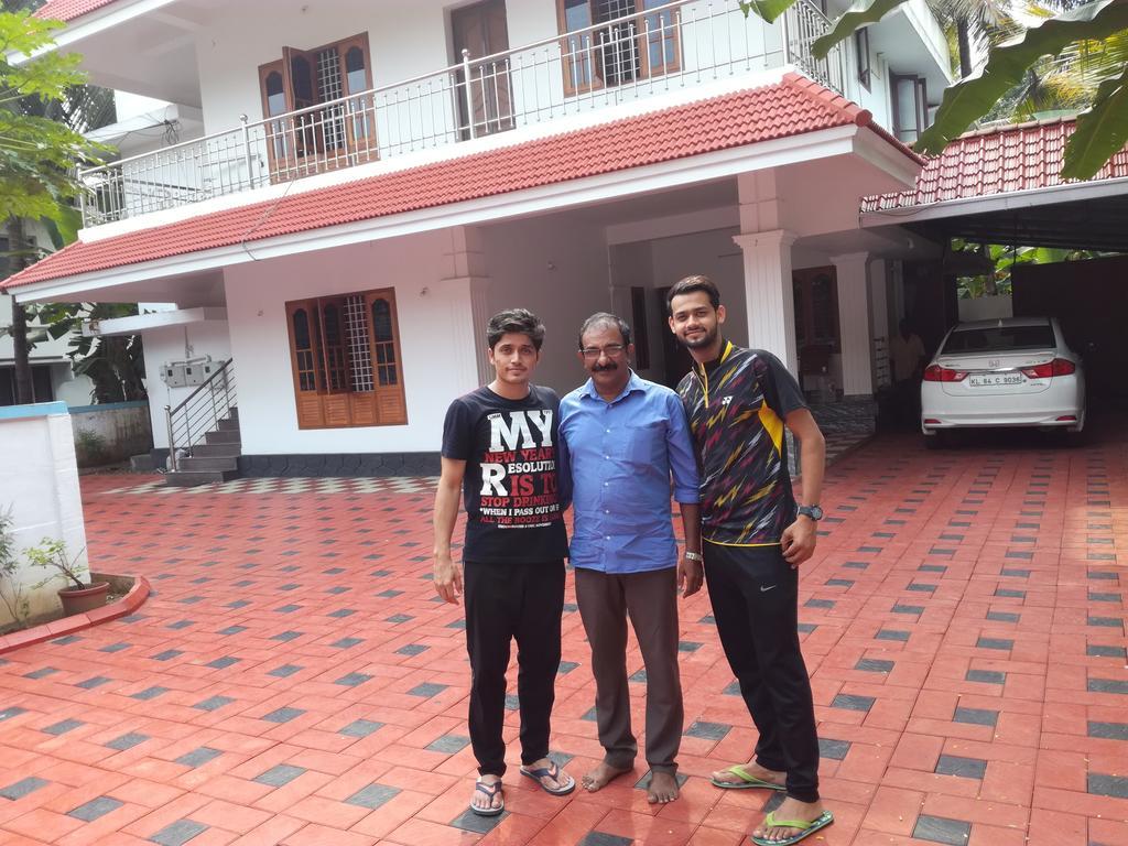 Thrissur Grace Guest Home المظهر الخارجي الصورة